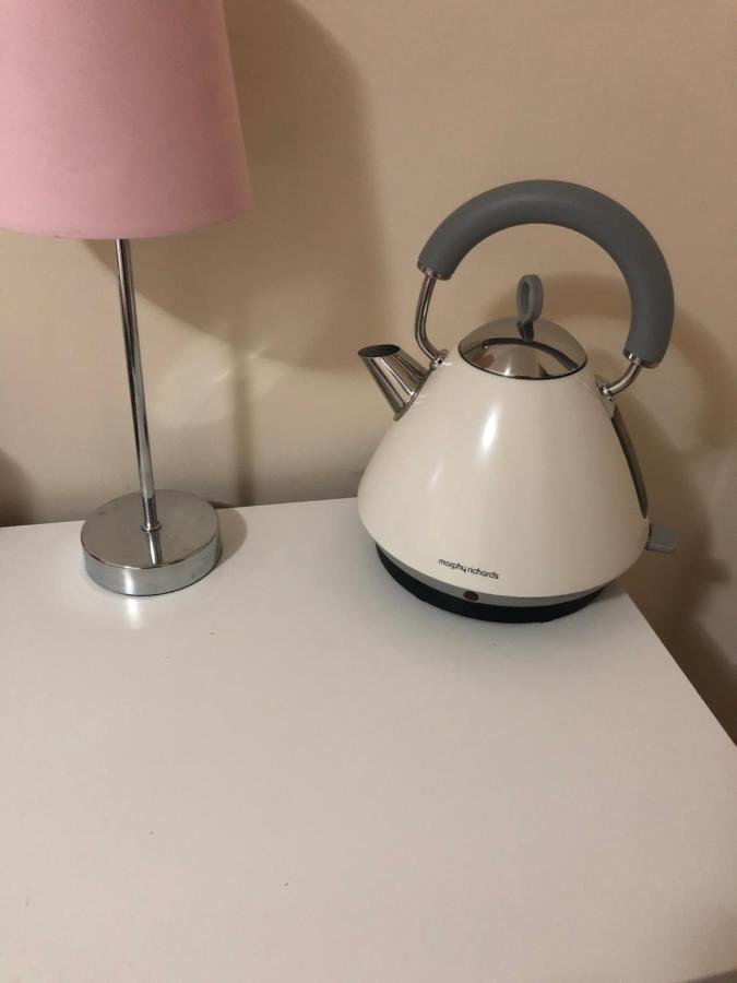 Big Room Rusholme With Tv And Private Bathroom-Parking&Wifi Manchester Exterior foto