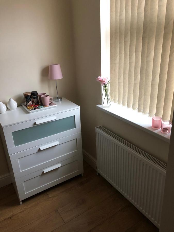 Big Room Rusholme With Tv And Private Bathroom-Parking&Wifi Manchester Exterior foto