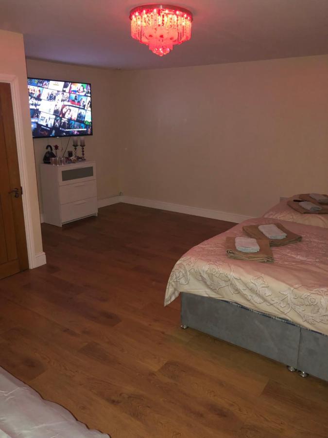 Big Room Rusholme With Tv And Private Bathroom-Parking&Wifi Manchester Exterior foto
