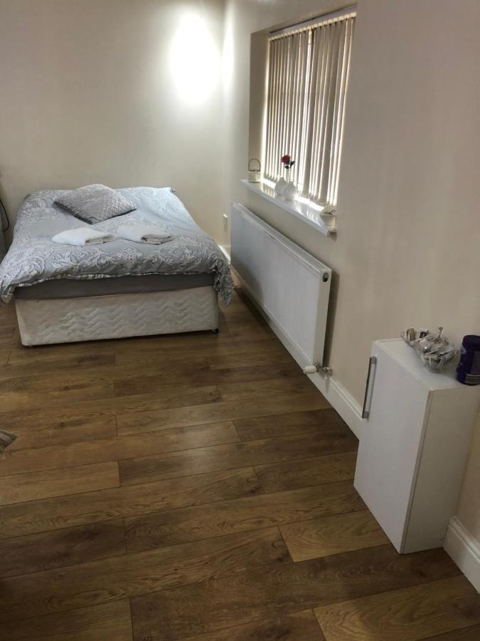 Big Room Rusholme With Tv And Private Bathroom-Parking&Wifi Manchester Exterior foto