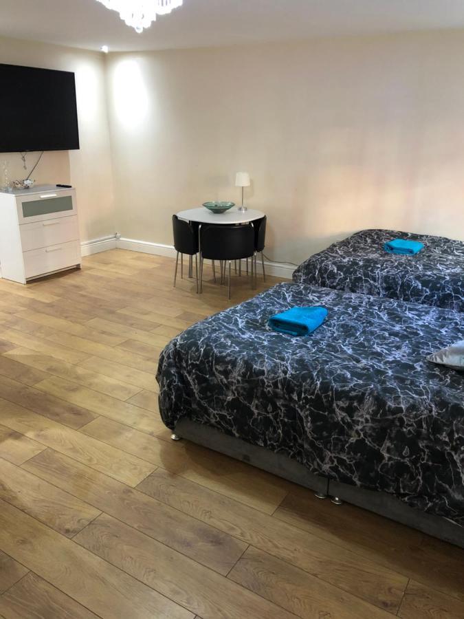 Big Room Rusholme With Tv And Private Bathroom-Parking&Wifi Manchester Exterior foto