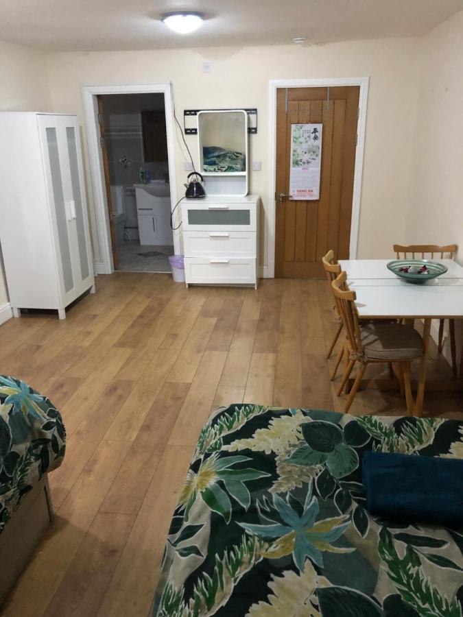 Big Room Rusholme With Tv And Private Bathroom-Parking&Wifi Manchester Exterior foto