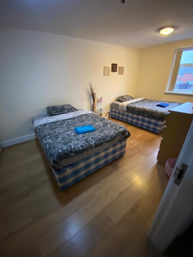 Big Room Rusholme With Tv And Private Bathroom-Parking&Wifi Manchester Exterior foto